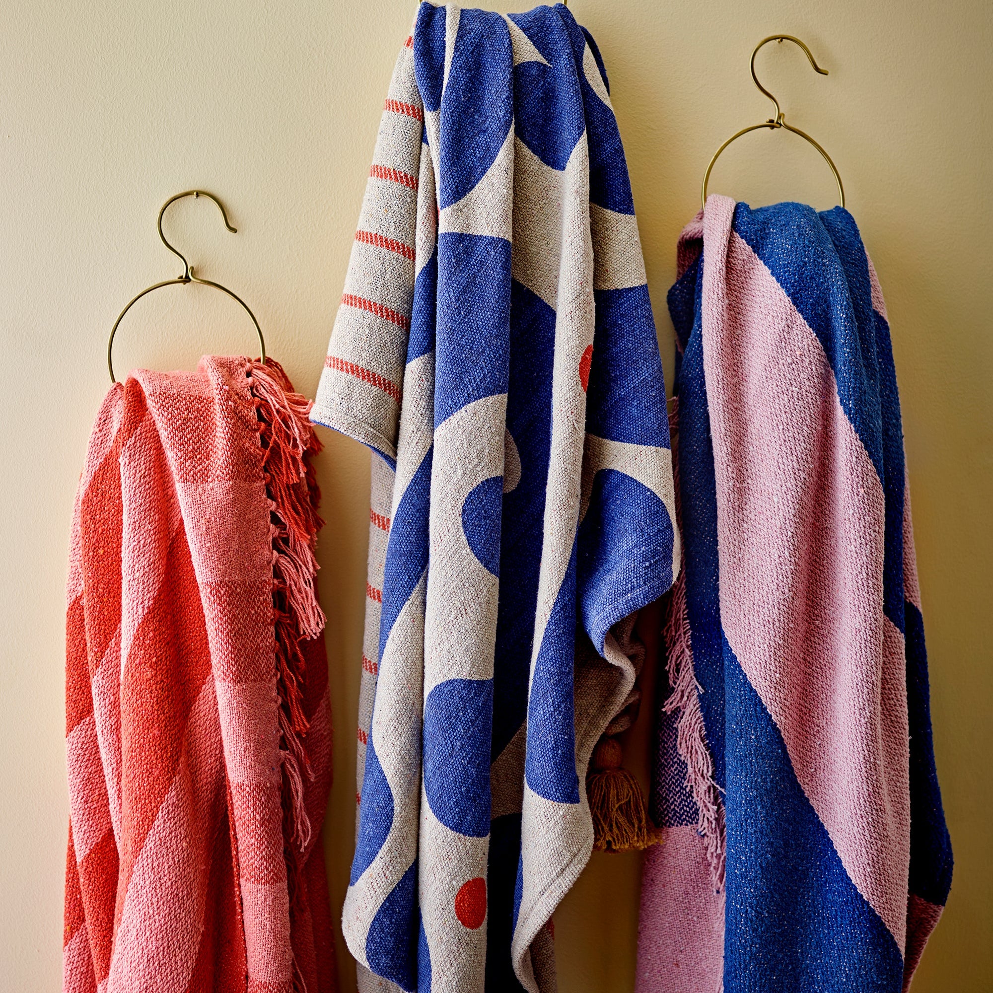Recycled Cotton Throw Blanket in Rose & Cobalt