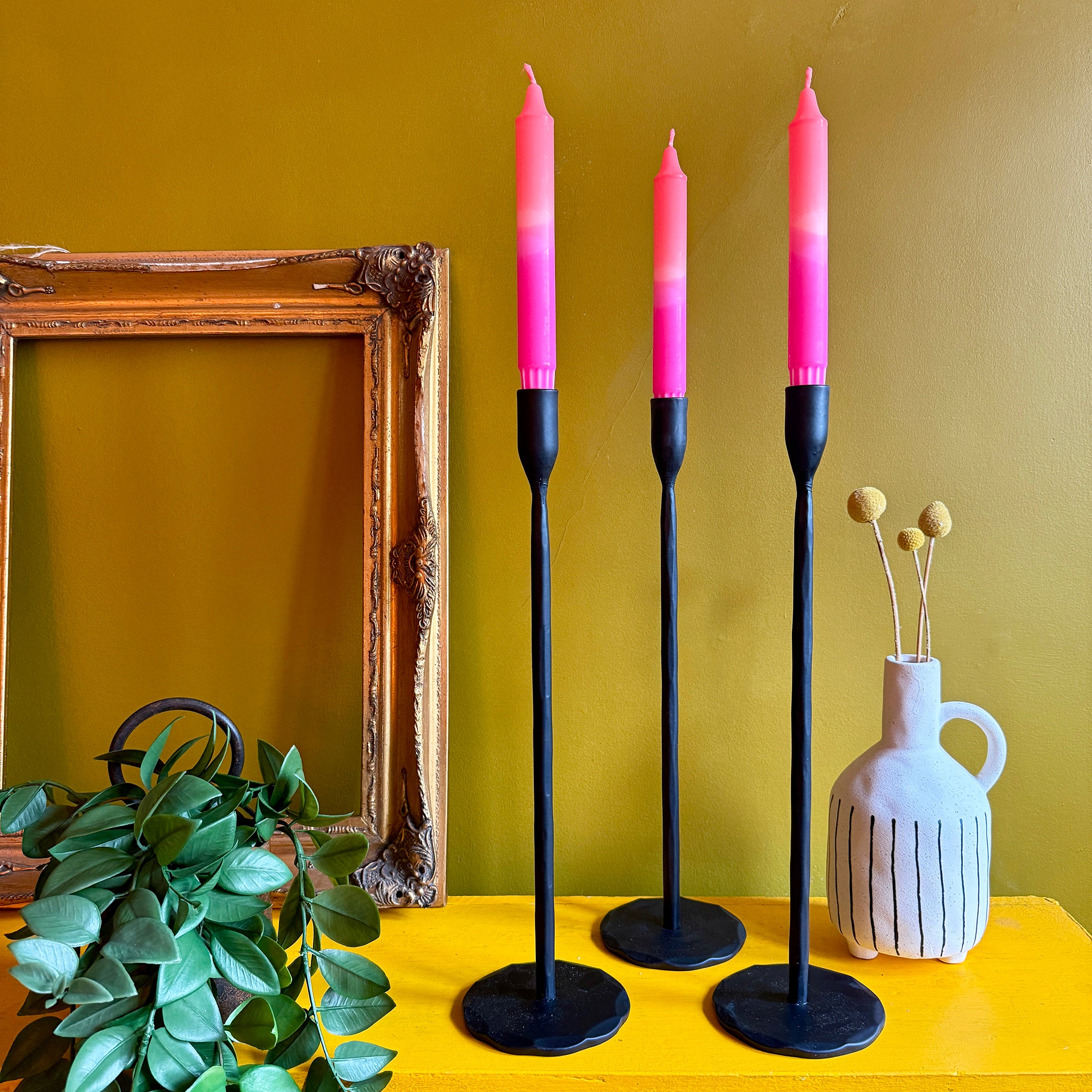 Love Frankie stem candle holder matt black