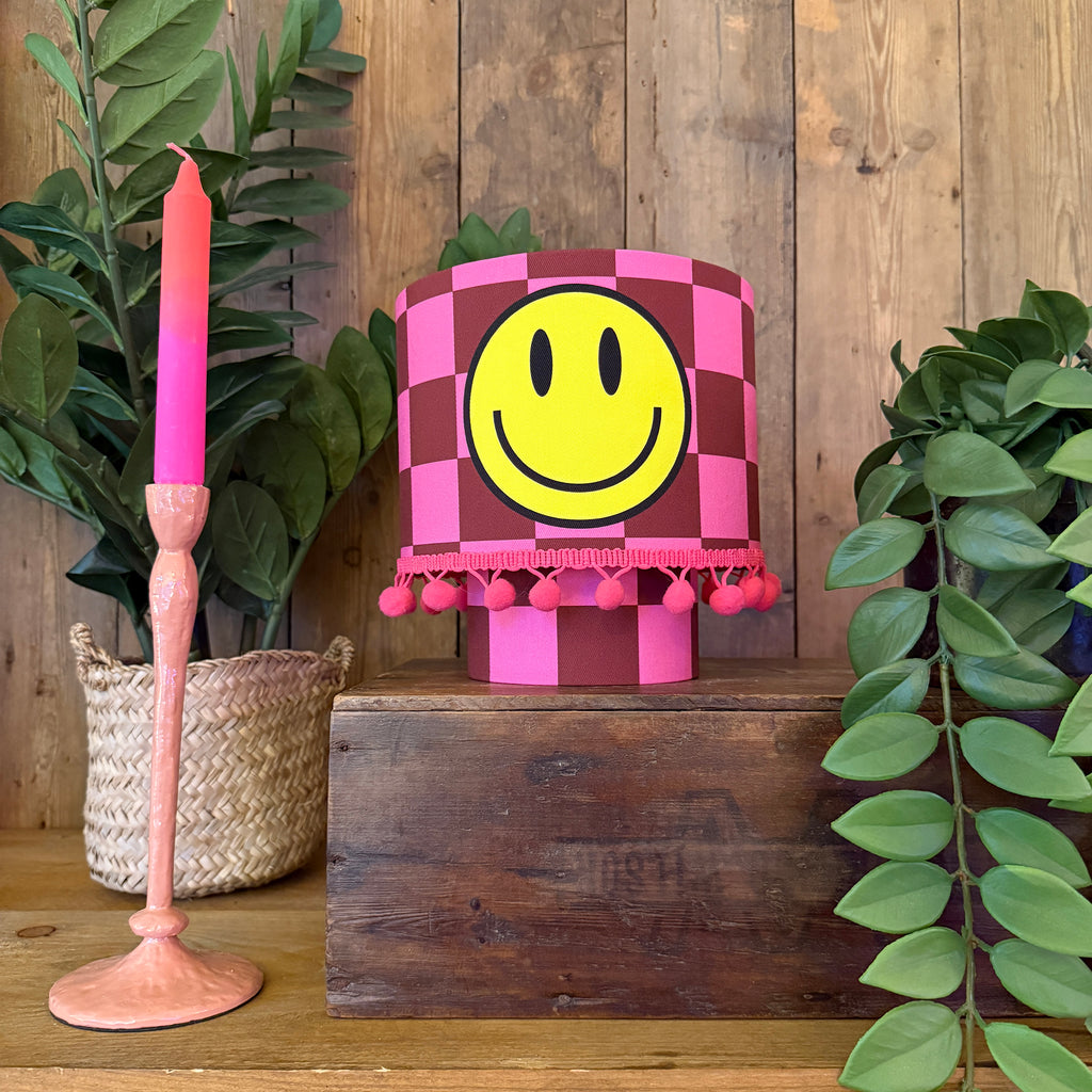 Checkmate Smiley Glow Lamps in Raspberry Ripple