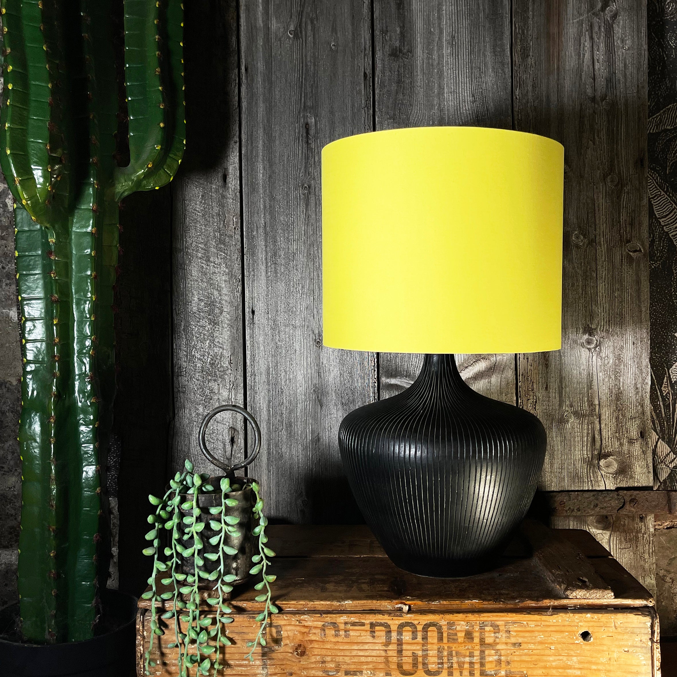 Carbon Deadly Night Shade Silhouette Shade in Acid Yellow - 12" x 10" Light Off
