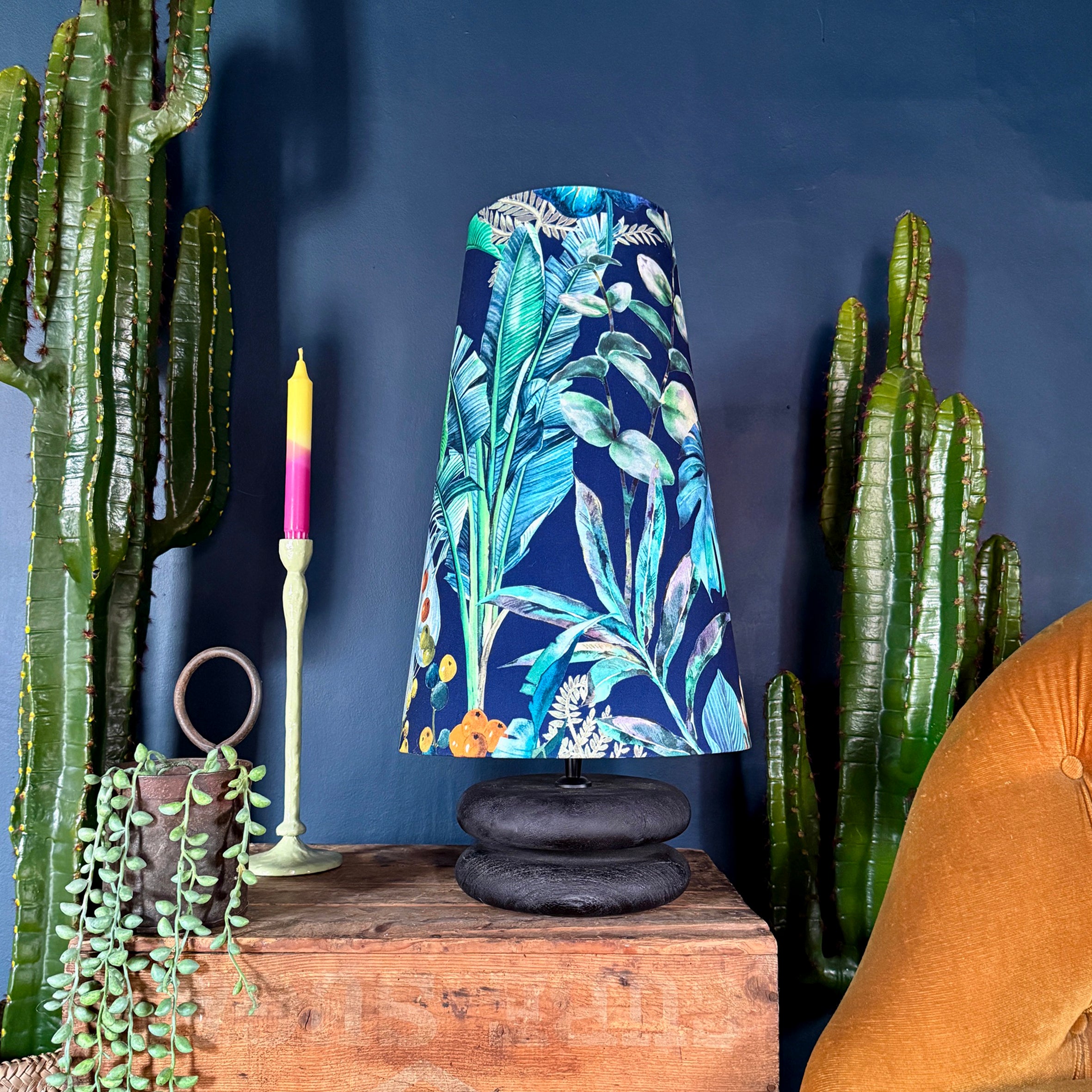 Balance Table Lamp In Ebony