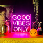 love-frankie-good-vibes-only-pink-neon-light