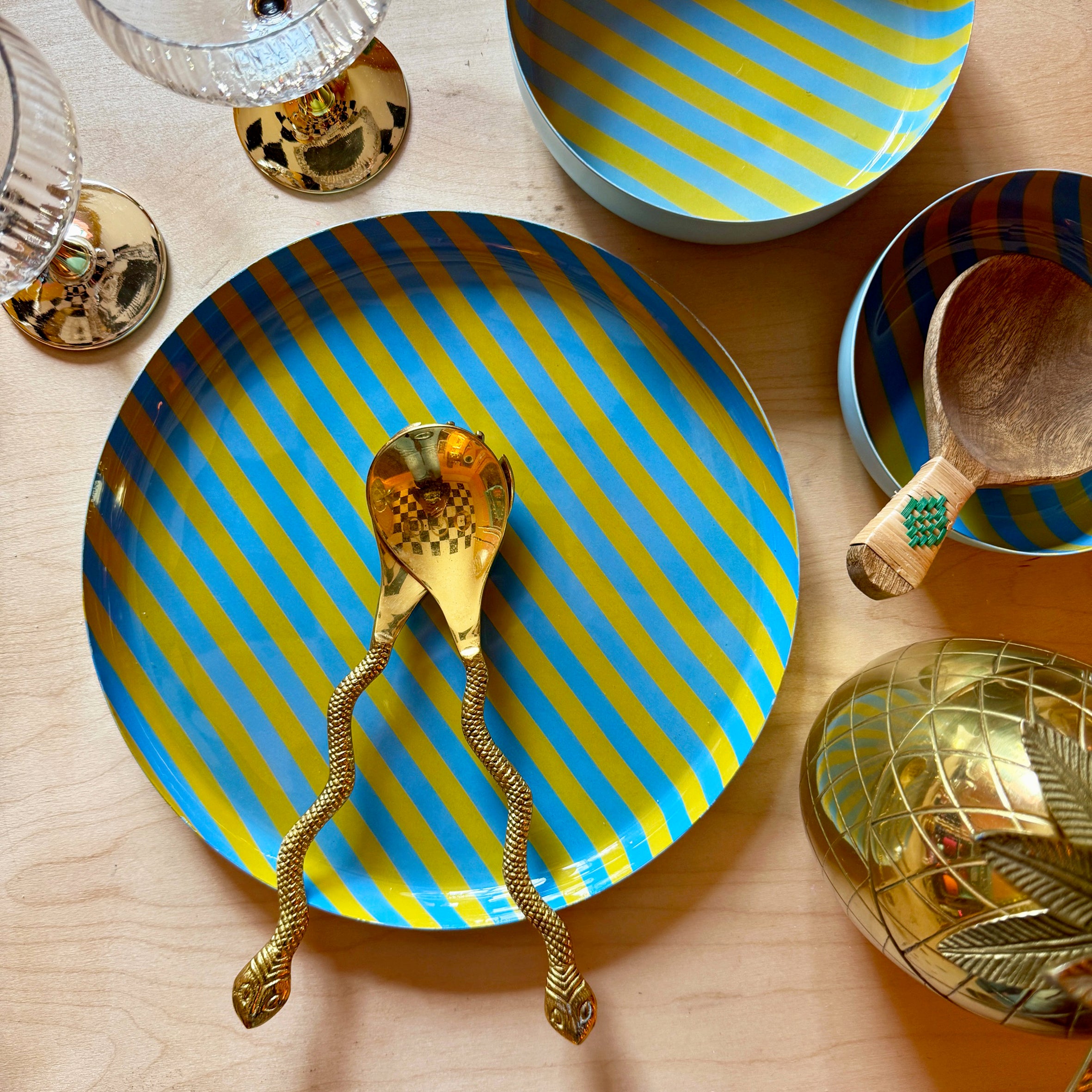 Large Circular Stripy Trays - 5 Colours Available