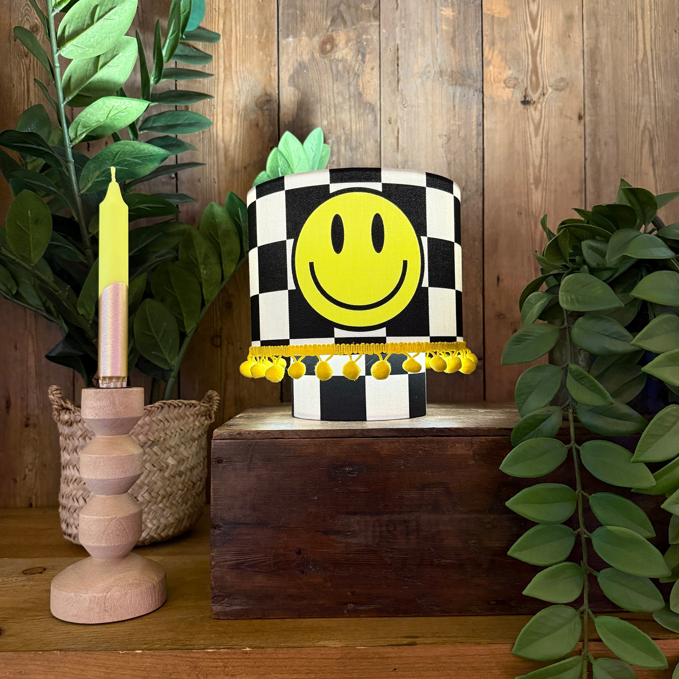 Checkmate Smiley Glow Lamps in Liquorice