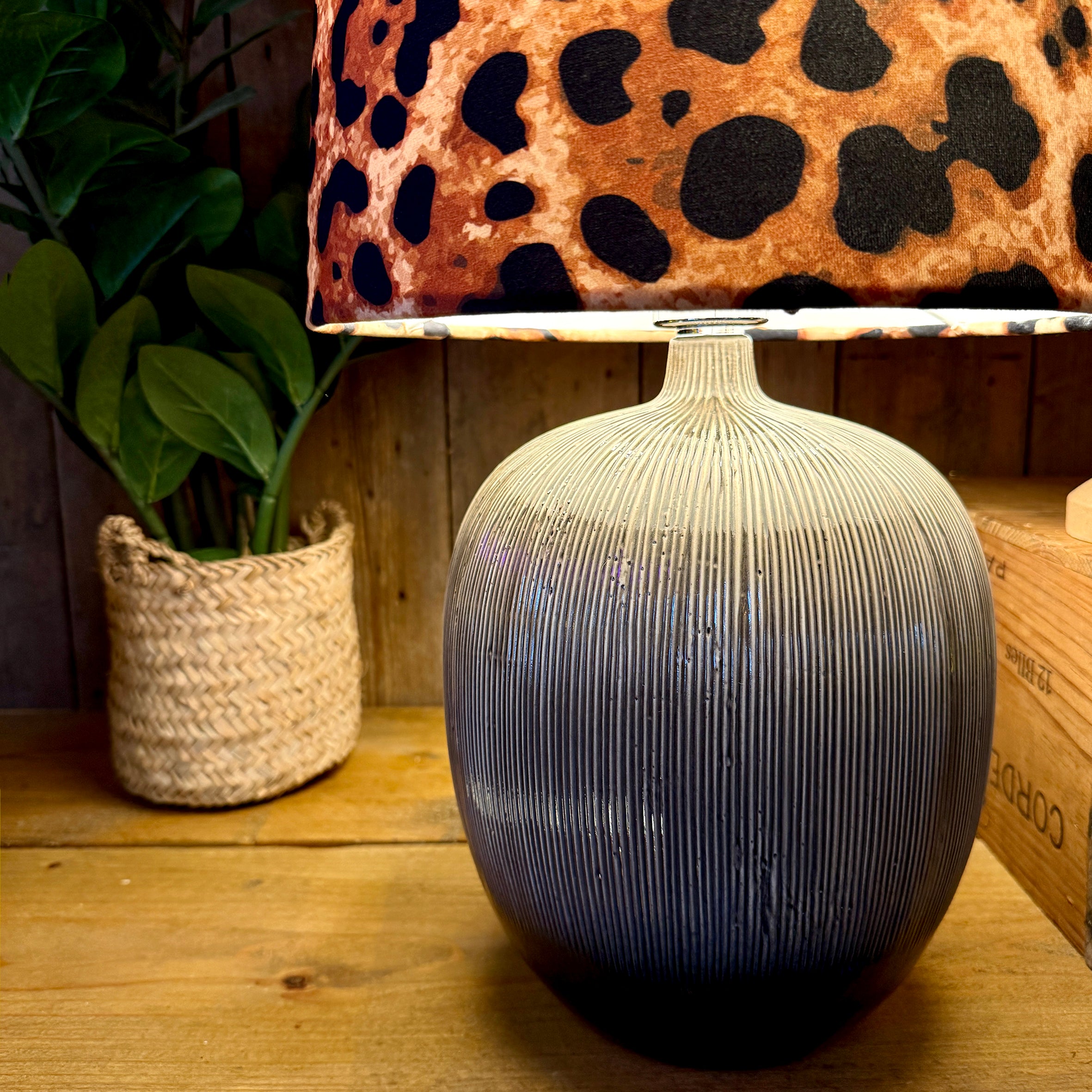 Ridged Table Lamp in Ombre Ebony