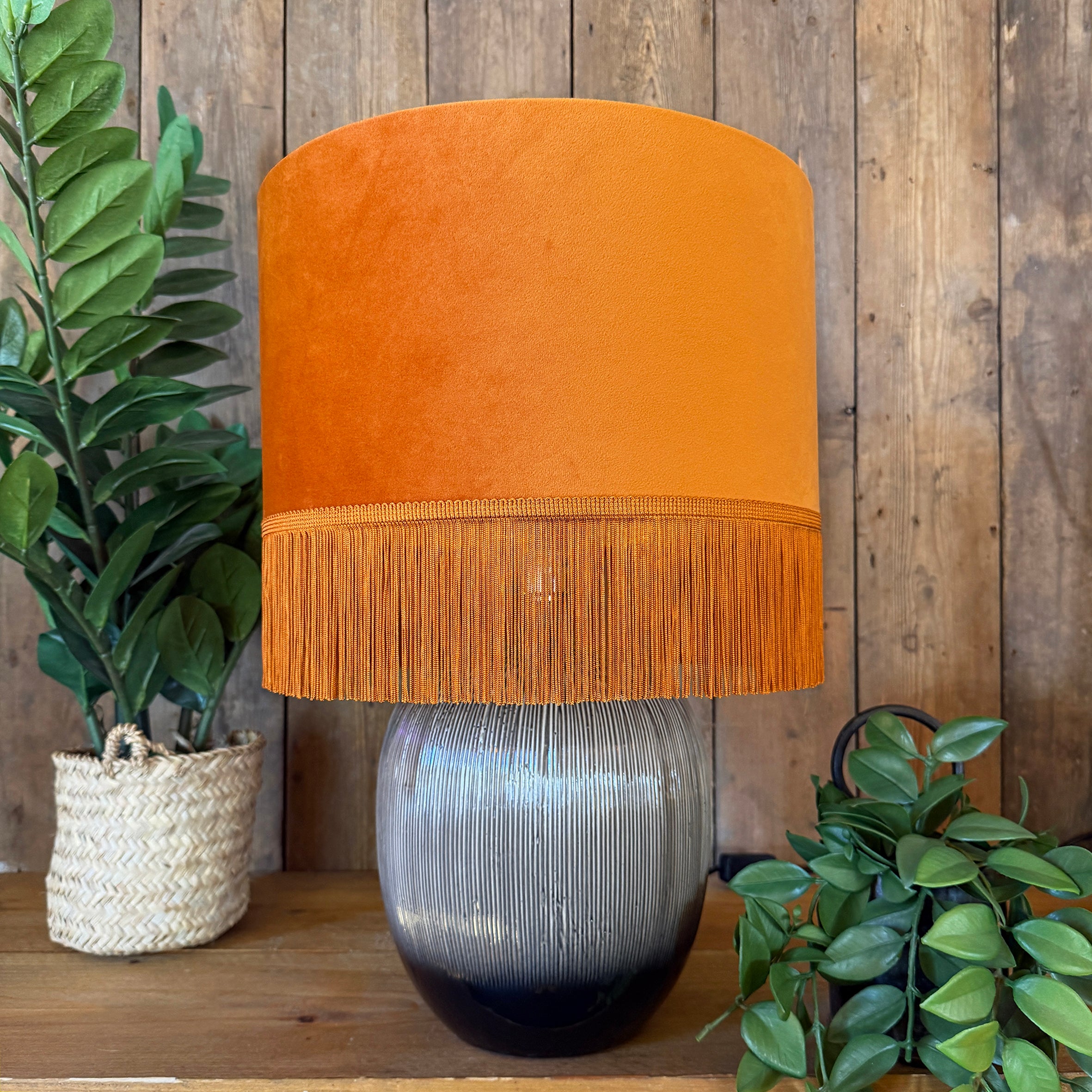 Ridged Table Lamp in Ombre Ebony