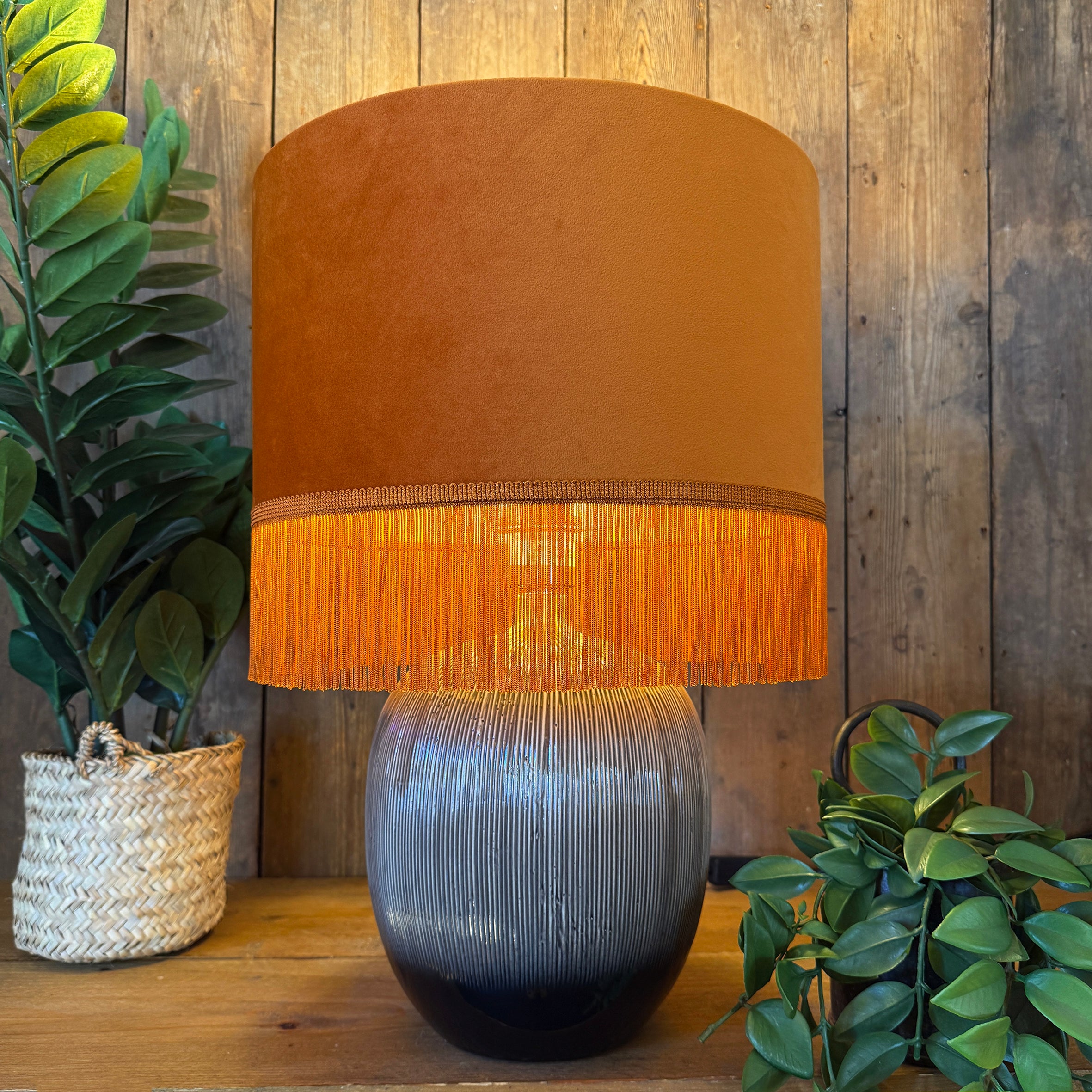 Ridged Table Lamp in Ombre Ebony