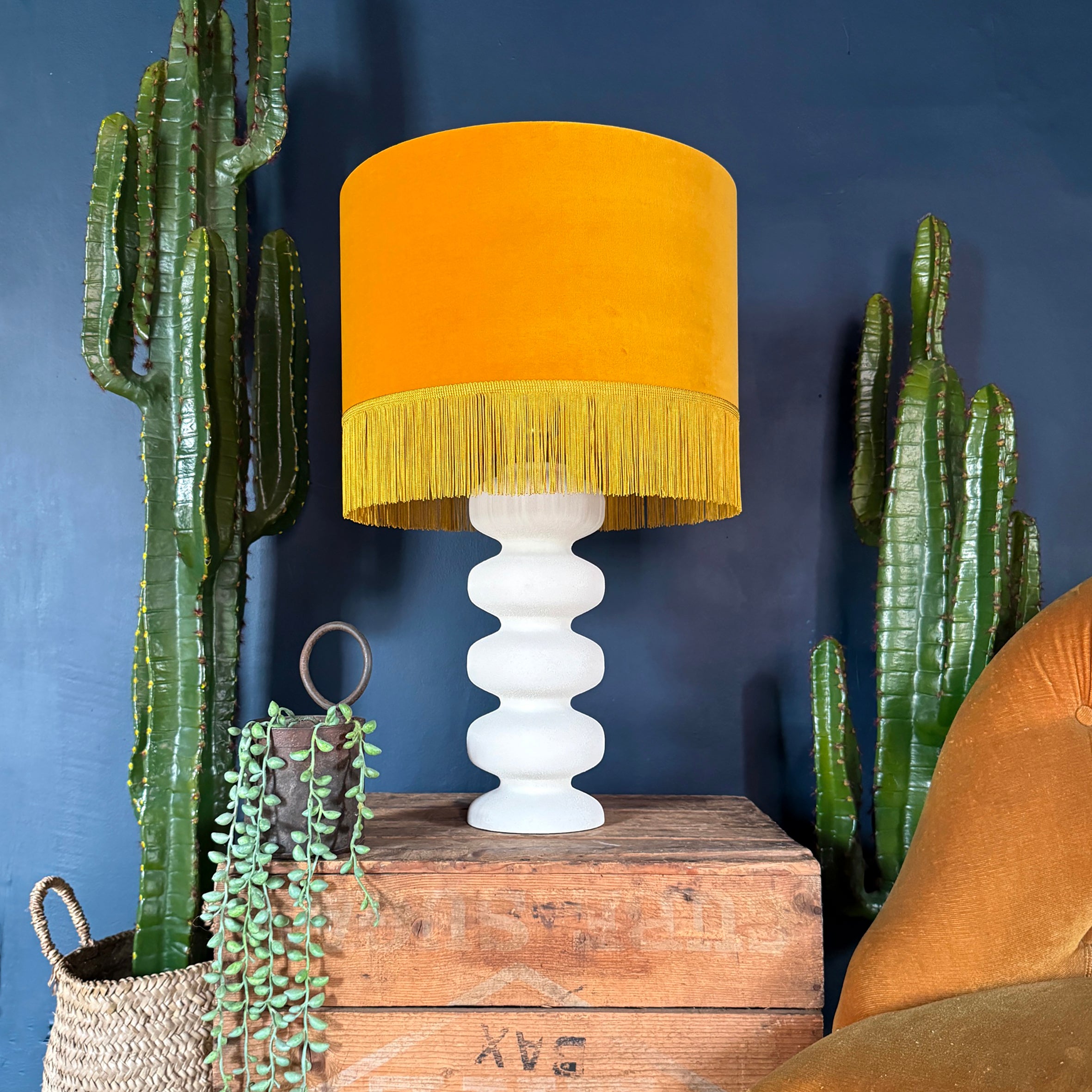 Large Pebble Table Lamp In Cream