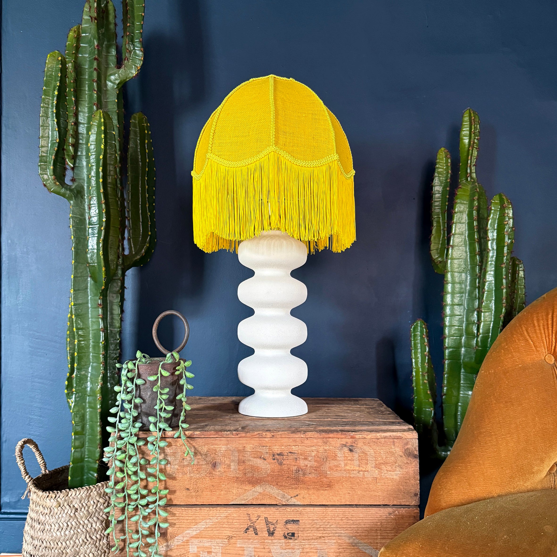 Large Pebble Table Lamp In Cream