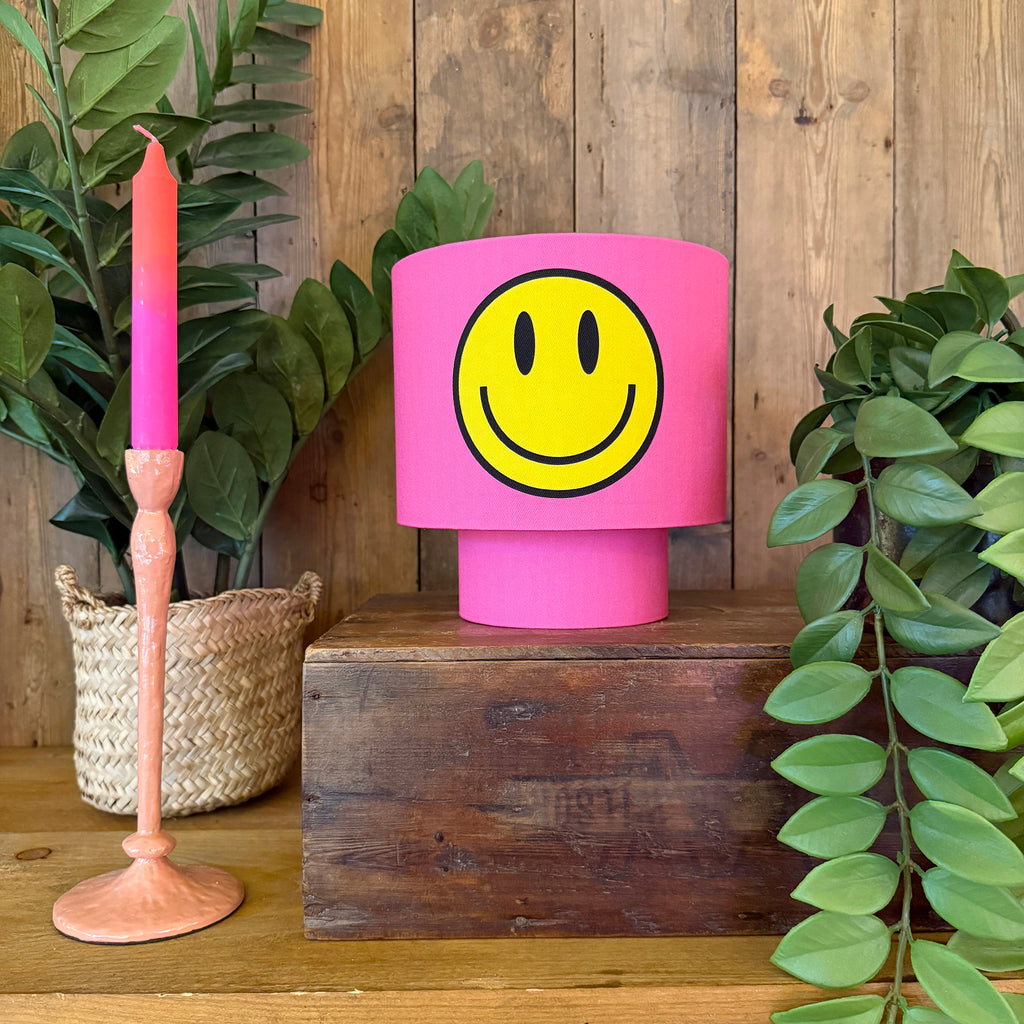 Smiley Glow Lamps in Pink