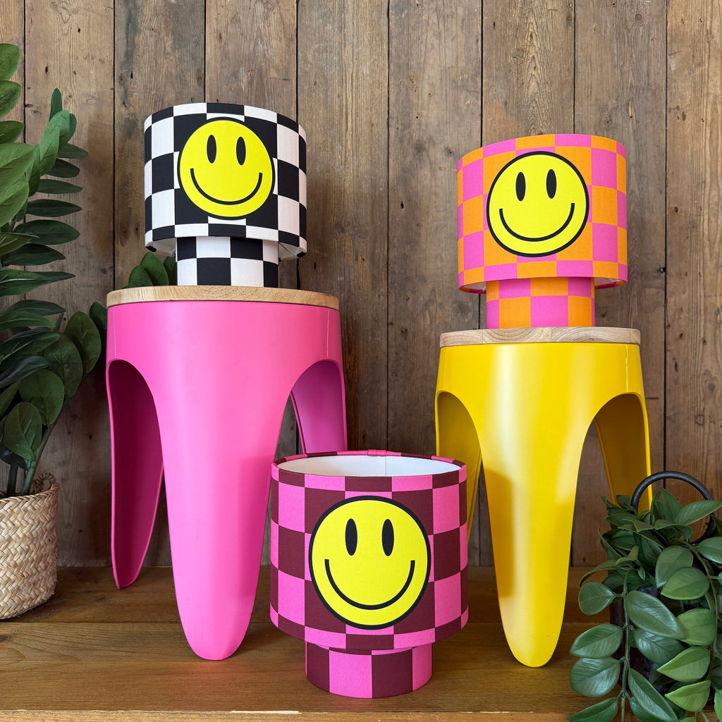 Checkmate Smiley Glow Lamps in Liquorice