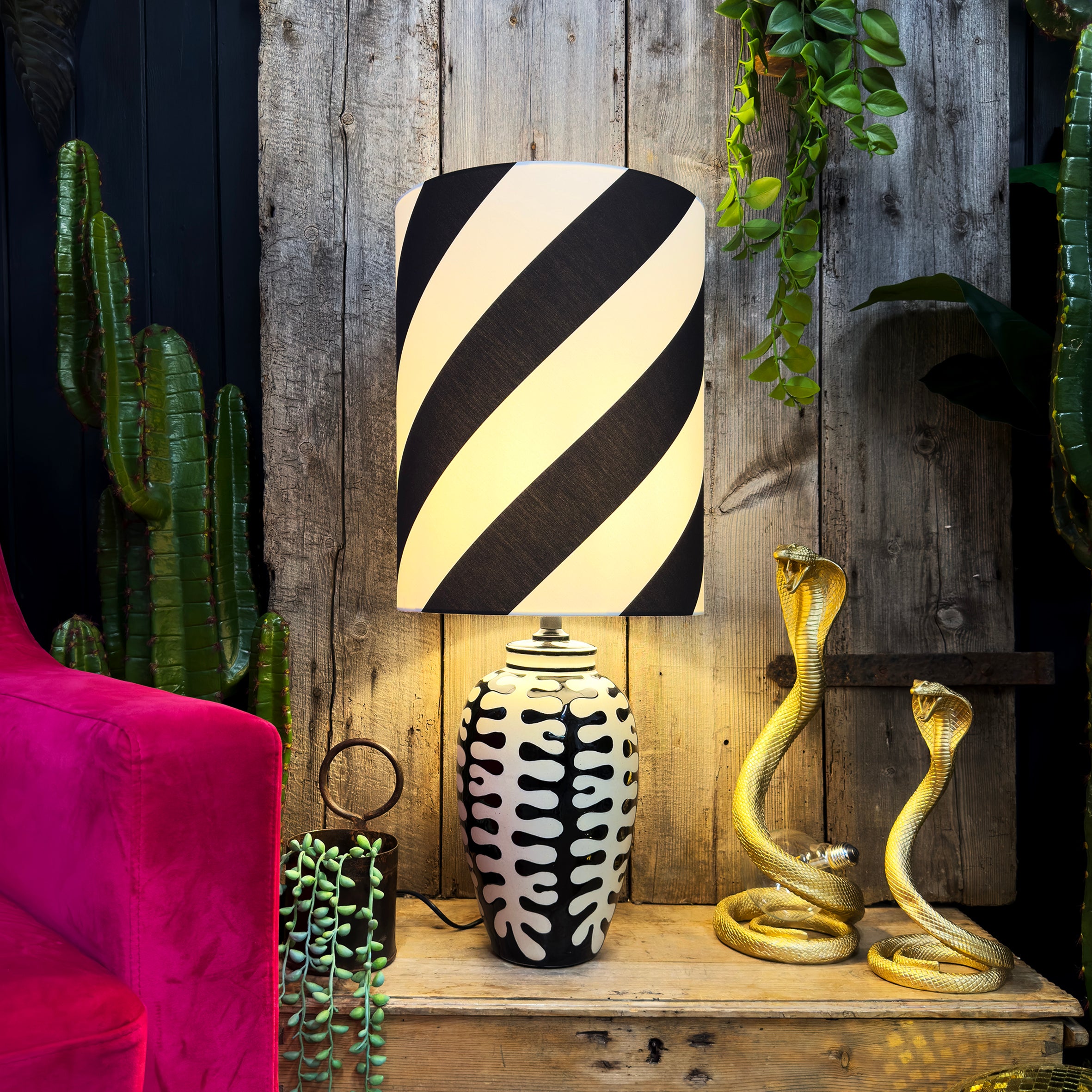 love frankie voodoo lamp large