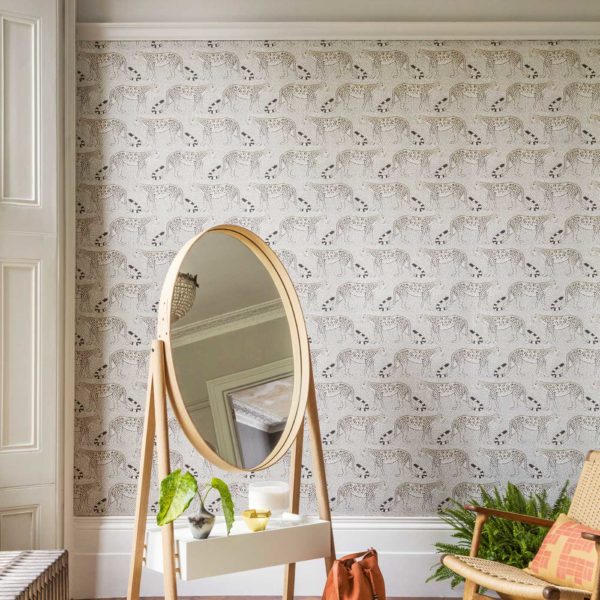 Cole & Son Ardmore Collection: Leopard Walk - 109/2011 Black and White