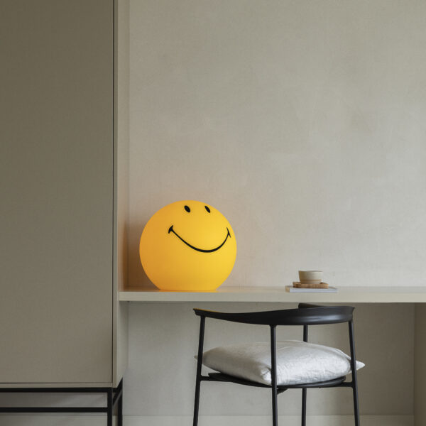 The Smiley Face LED Lamp - XL