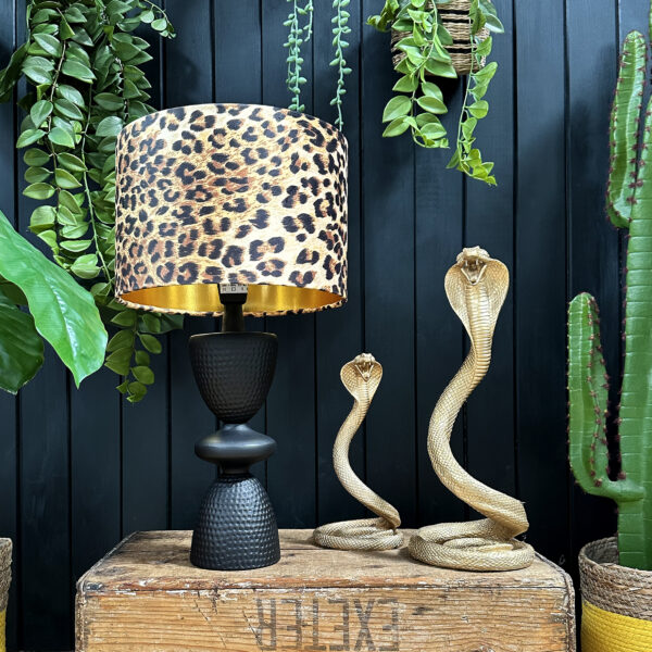 love frankie black hammered lamp base small