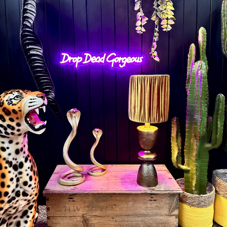 Neon outlet lamp price