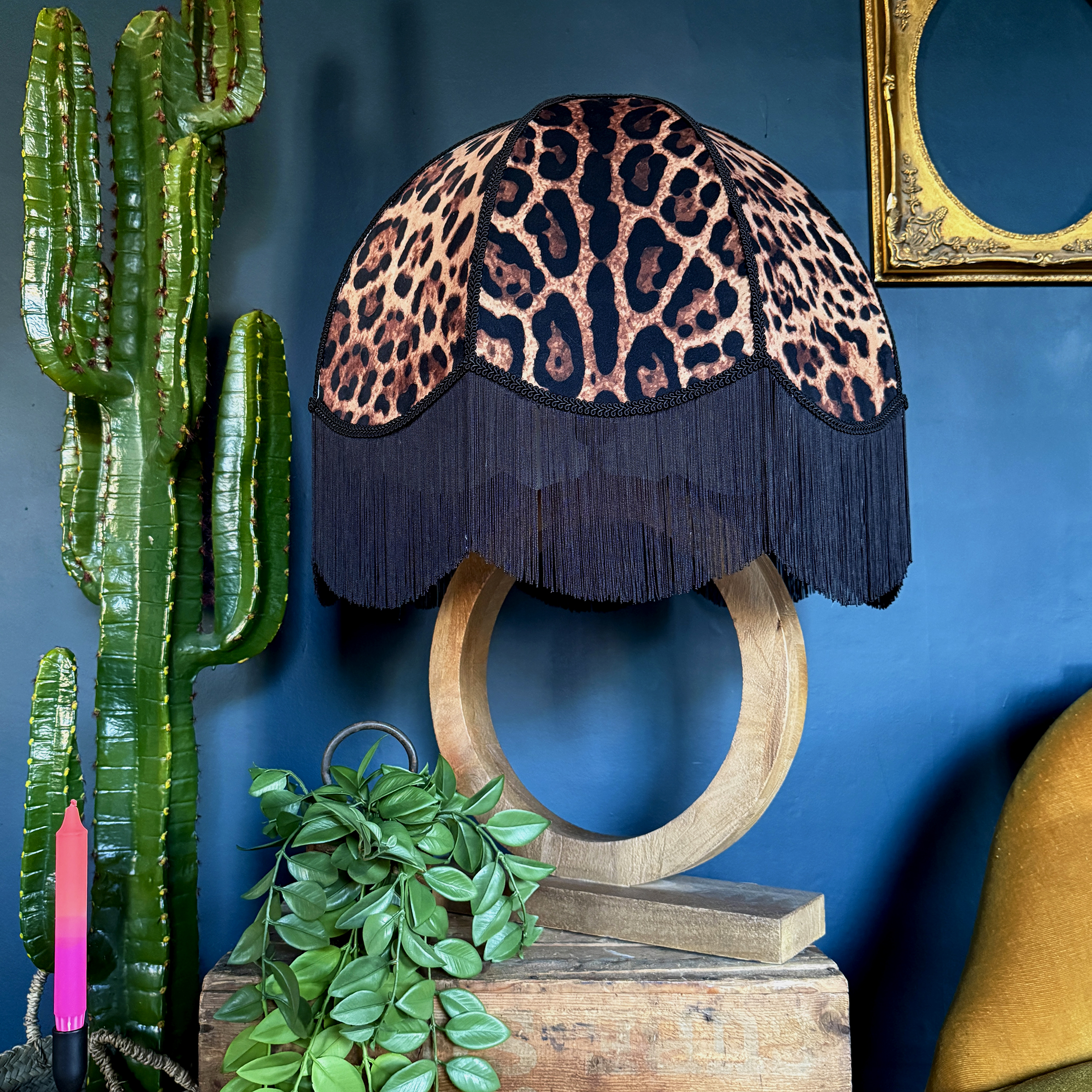 Trixie – Fringed Velvet Lampshade in Leopardess Print